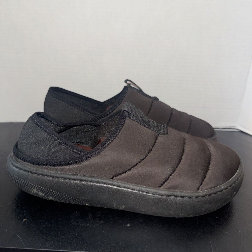 Crocs Classic Puff Mocs M 8 / W 10 Black Quilted Slip On Casual Comfort Shoes